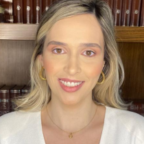 Mariana M. Aranda Navarro